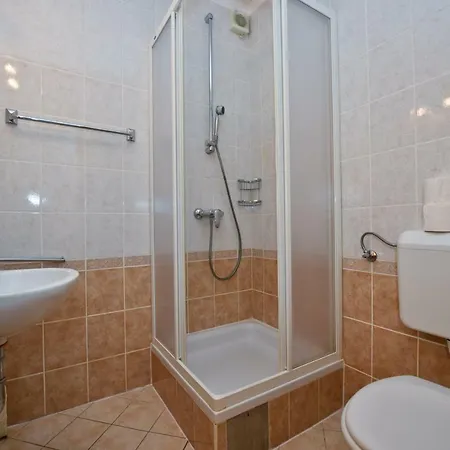 Milka Appartements Stara Novalja Extérieur photo